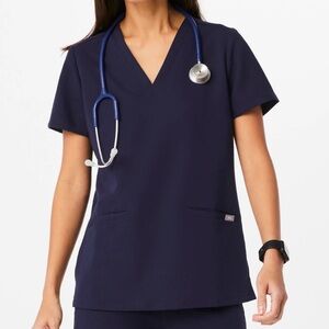 FIGS Casama Three-Pocket Scrub Top Technical Collection V Neck Navy Blue Sz M